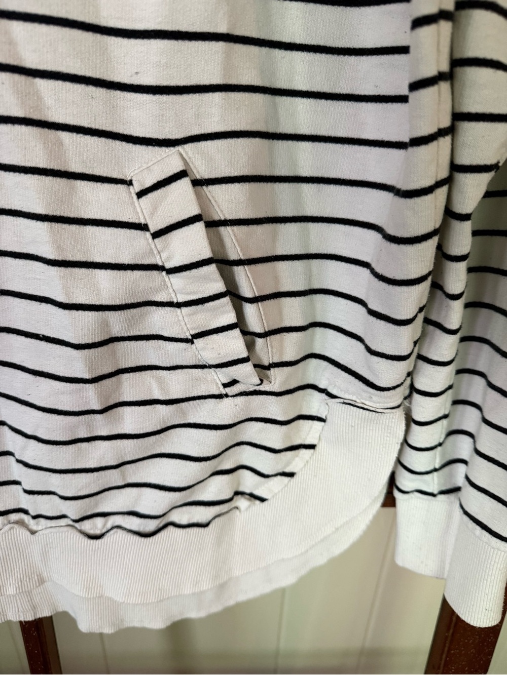 Z Supply Dakota Ivory Striped Pull-Over Hoodie Cozy Hooded Sweater Top - Medium - Picture 9 of 11